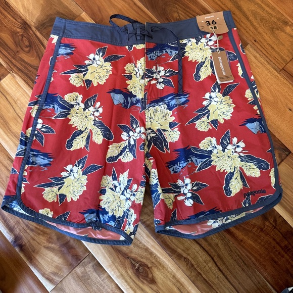 NWT Patagonia Swim shorts size 36 - Picture 1 of 4